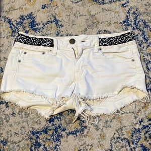 Vintage low rise American Eagle shorts